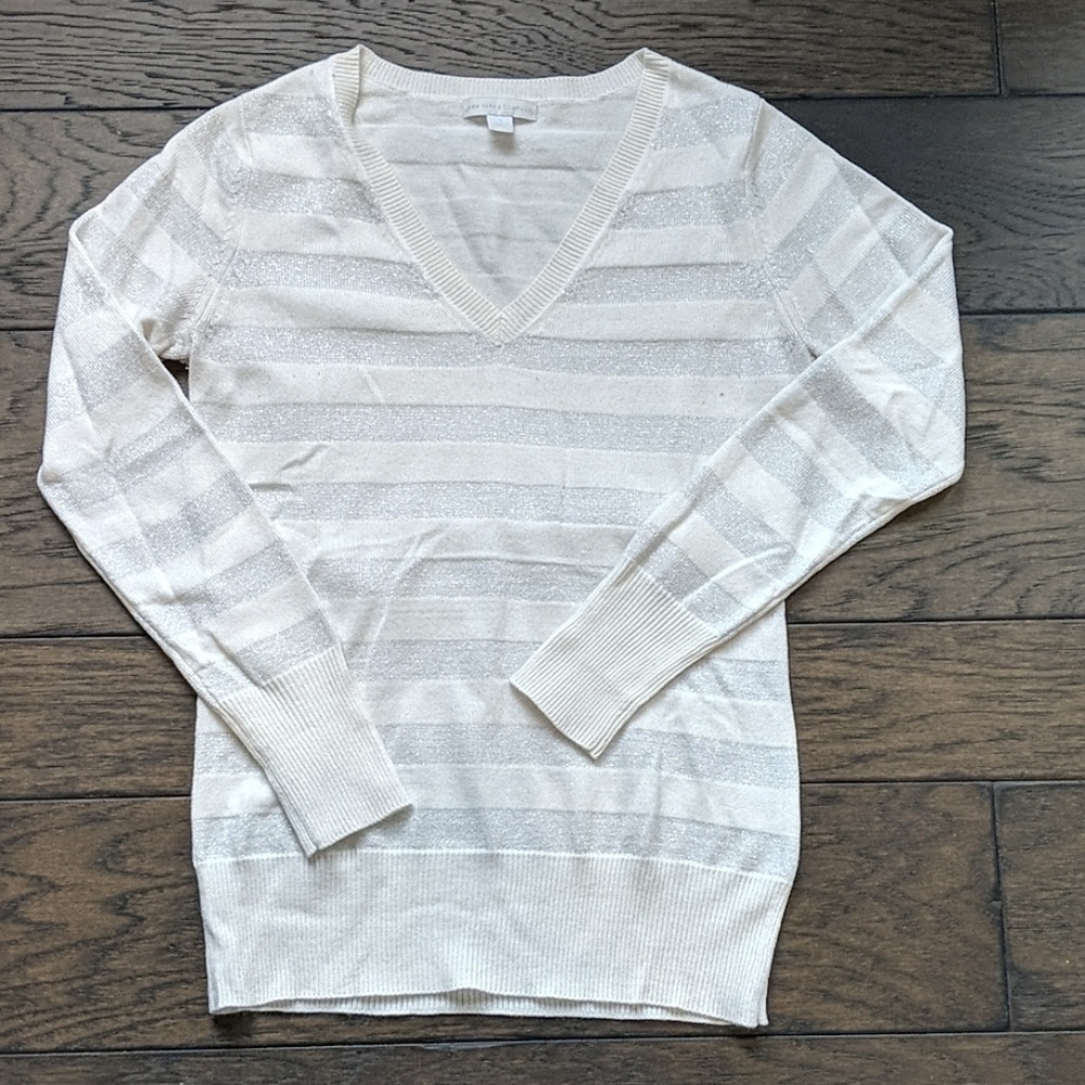 New York and Company sweater